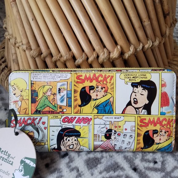 kate spade Handbags - Kate Spade Archie Comic Continental Wallet Betty